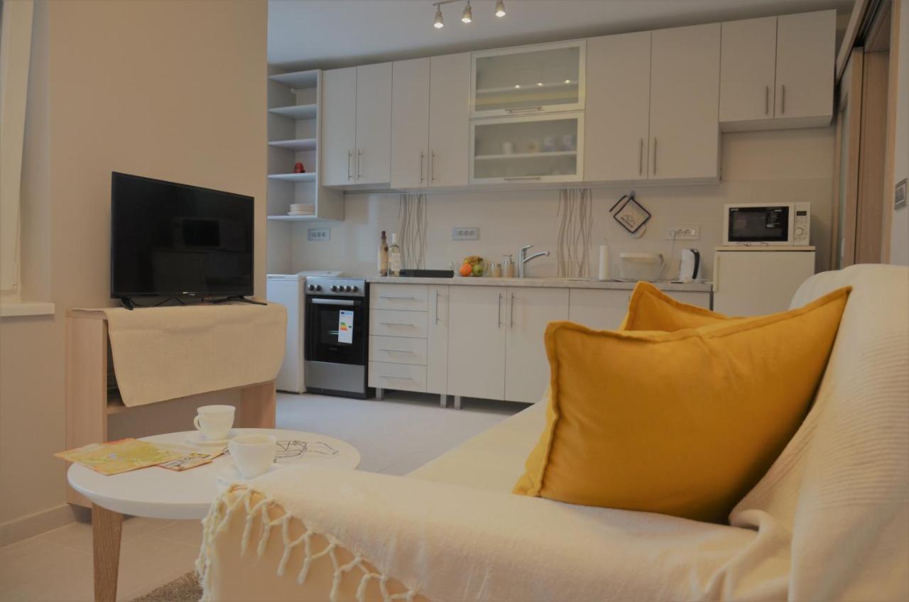 Spacious 2-Bedroom Apartment With Luxury Feel Novi Sad Ngoại thất bức ảnh